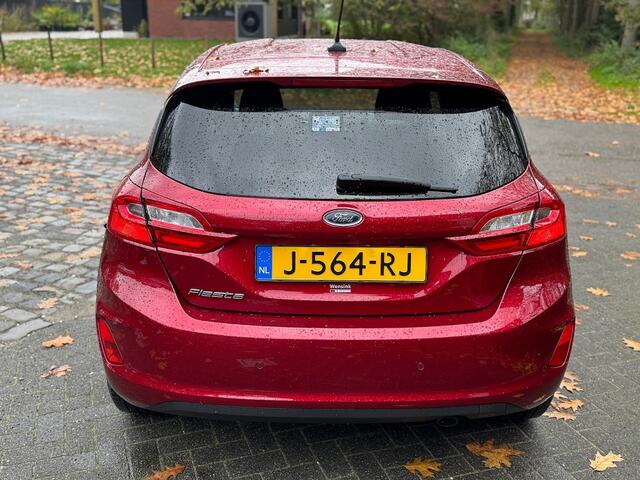 Ford FIESTA 1.0 95pk Titanium ecc,navigatie,pdc,cruise,lmv,dglas,led