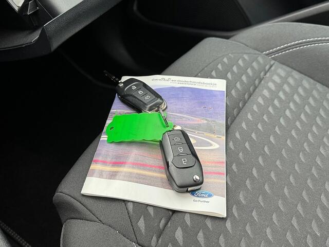 Ford FIESTA 1.0 95pk Titanium ecc,navigatie,pdc,cruise,lmv,dglas,led