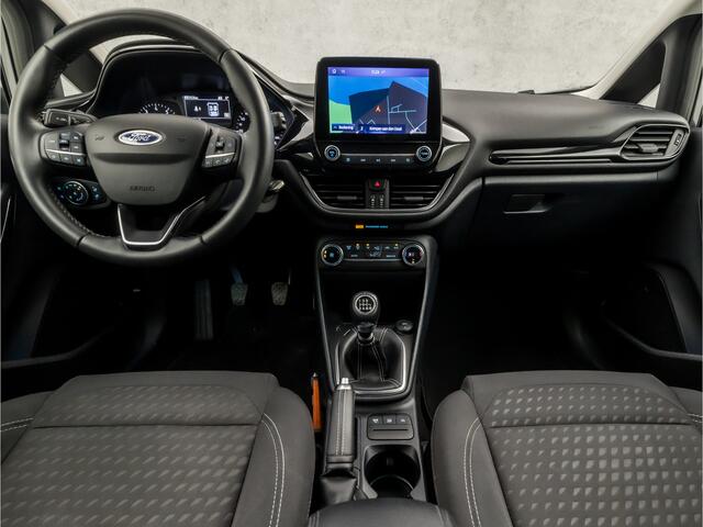 Ford FIESTA 1.0 EcoBoost Titanium (APPLE CARPLAY, GROOT NAVI, CLIMATE, GETINT GLAS, PARKEERSENSOREN, SPORTSTOELEN, CRUISE, LM VELGEN, NIEUWSTAAT)