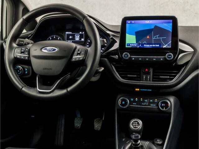 Ford FIESTA 1.0 EcoBoost Titanium (APPLE CARPLAY, GROOT NAVI, CLIMATE, GETINT GLAS, PARKEERSENSOREN, SPORTSTOELEN, CRUISE, LM VELGEN, NIEUWSTAAT)