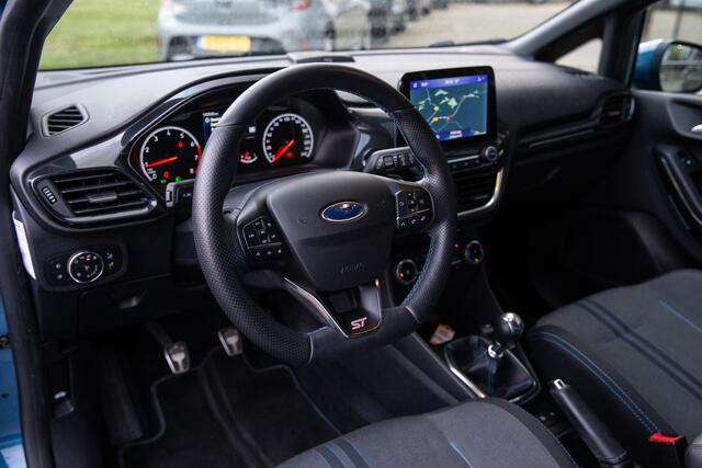 Ford FIESTA 1.5 EcoBoost ST-3 200PK , Recaro stoelen, B&O,