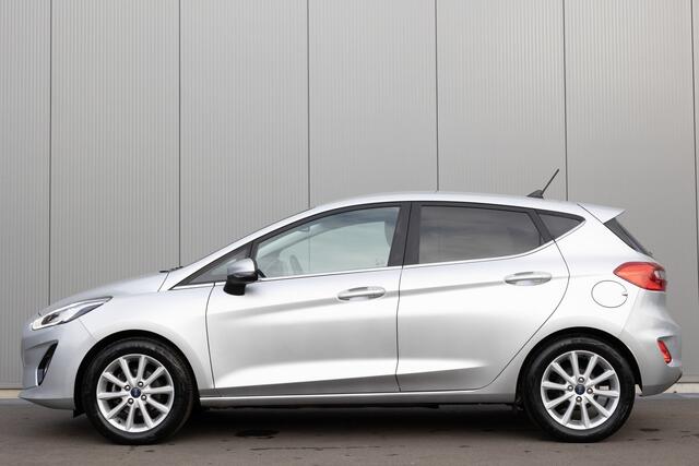 Ford FIESTA 1.0 EcoBoost Titanium X stuurwielverw. / carplay / voorruitverw. / bomvolle auto