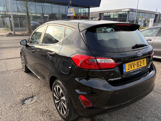 Ford FIESTA 1.0 EcoBoost Hybrid Titanium