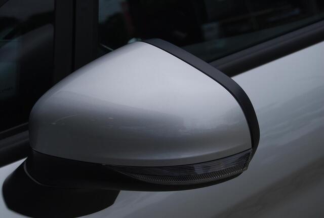 Ford FIESTA 1.0 EcoBoost 125pk ST-Line | PANORAMADAK | CAMERA | STOEL-STUURVERWARMING