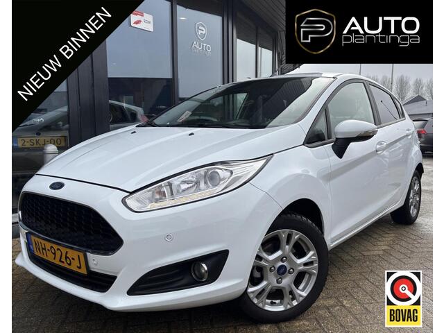 Ford FIESTA 1.0 Style Ultimate | Nette Staat | Volledige Onderhoudshistorie | Cruise Control | Navigatie | Airco | 5 Deurs | Parkeersensoren Voor en Achter | 2 Sleutels |