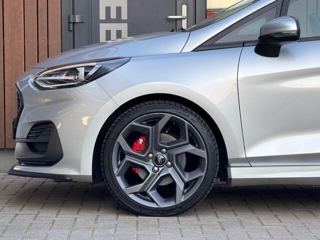 Ford FIESTA 1.5 ECOBOOST ST-X LED VC Navi Cruise PDC Clima