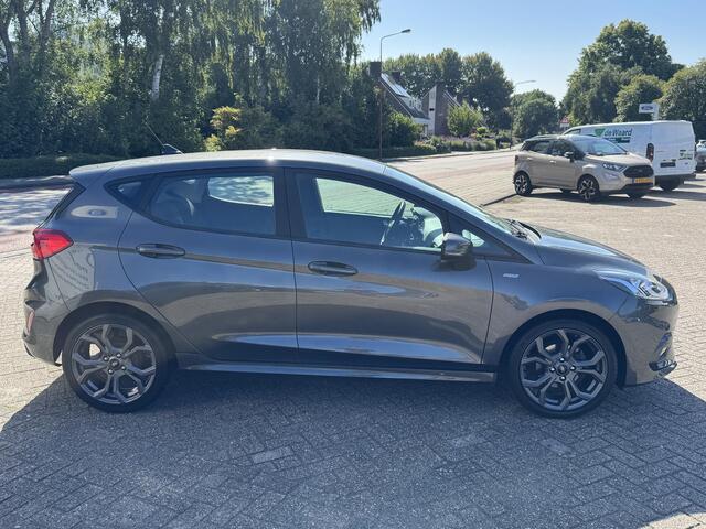 Ford FIESTA 1.0 EcoBoost ST-Line 100pk Automaat | Cruise control | Apple Carplay / Android Auto | Parkeersensoren achter | 17 inch lichtmetaal