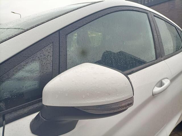 Ford FIESTA 1.1 Airco, Navi, 14.160 km!! Car pass