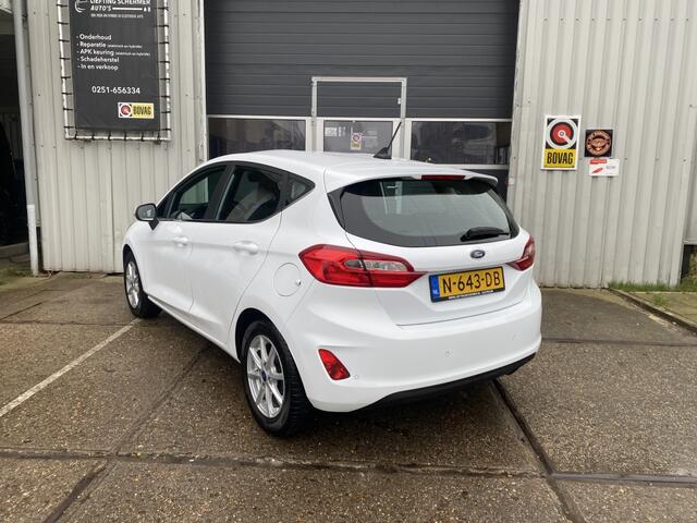 Ford FIESTA 1.0 EcoB.Hy. Tit.