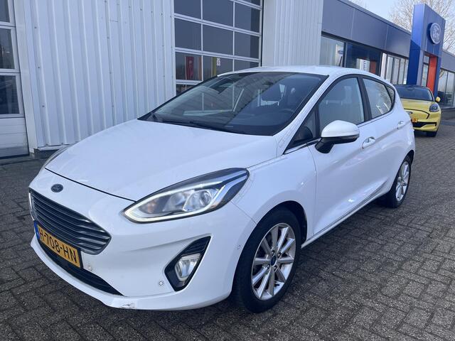 Ford FIESTA 1.0 EcoBoost Titanium 95pk | Winterpack | Adaptieve Cruise controle | Achteruitrijcamera | SYNC 3 Navigatie | Apple Carplay/Android Auto