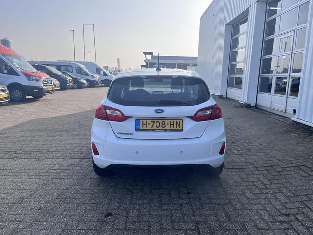 Ford FIESTA 1.0 EcoBoost Titanium 95pk | Winterpack | Adaptieve Cruise controle | Achteruitrijcamera | SYNC 3 Navigatie | Apple Carplay/Android Auto