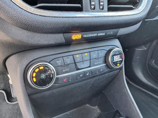 Ford FIESTA 1.5 TDCi Titanium*Navi*ECC*Winterpack*EXPORT/EX.BPM*