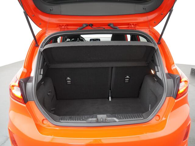 Ford FIESTA 1.0 EcoBoost ST-Line | Gr. Spoiler | 18inch | Voorruitverw. | Navi | Clima | Cruise |