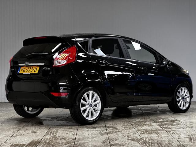 Ford FIESTA 1.0 EcoBoost Titanium /Navi /Climat /Cruise /Elek. pakket /Bluetooth /16"LMV /LED Dagrijverl. /Extra getint glas /PDC V+A /Mistlampen /Isofix /Armsteun.