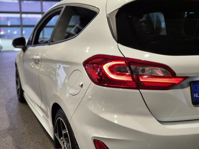 Ford FIESTA 1.5 EcoBoost ST-3 Panorama | 200pk | LED | Navi