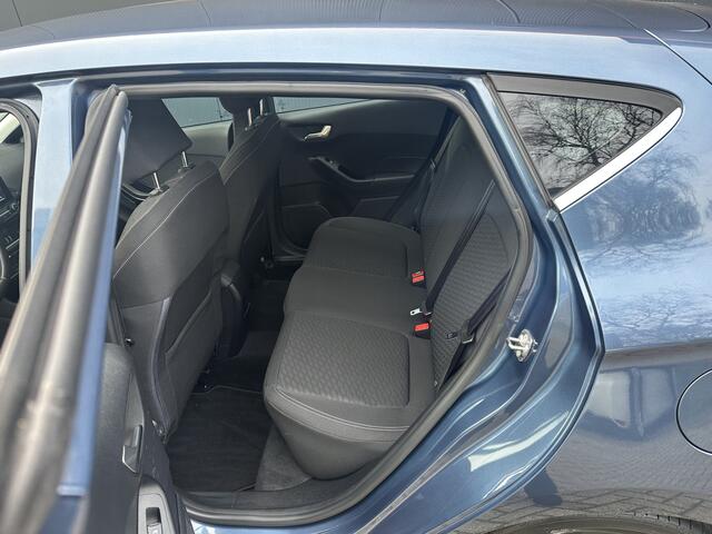 Ford FIESTA 1.0 EcoBoost Hybrid Titanium Automaat | Adaptive cruise | Carplay