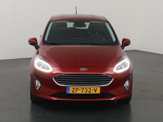 Ford FIESTA 1.0 EcoBoost Titanium | Trekhaak | Winterpakket | Parkeercamera | Navigatie | DAB | Climate Control | Cruise Control |