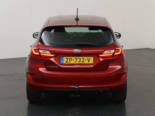 Ford FIESTA 1.0 EcoBoost Titanium | Trekhaak | Winterpakket | Parkeercamera | Navigatie | DAB | Climate Control | Cruise Control |