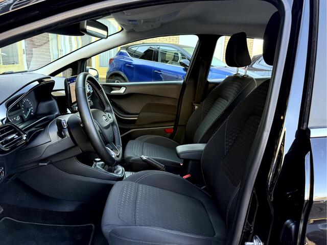 Ford FIESTA 1.0 EcoBoost Hybrid Titanium 16''Lmv, App Connect, Led