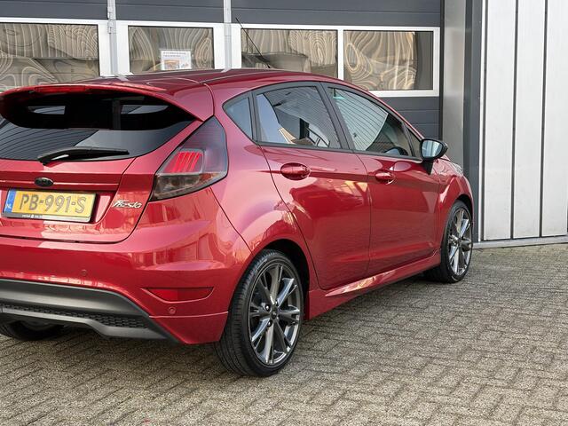 Ford FIESTA 1.0 EcoBoost ST Line | Parkeer sensoren | Airco | Climate |
