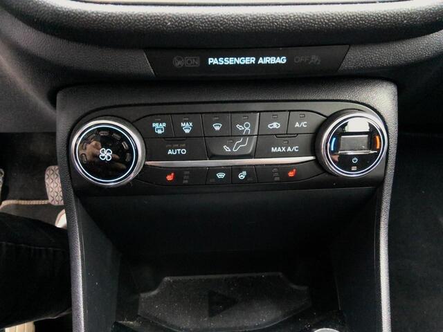 Ford FIESTA 1.0 EcoBoost Titanium | 21700 KM!!! | Winterpack
