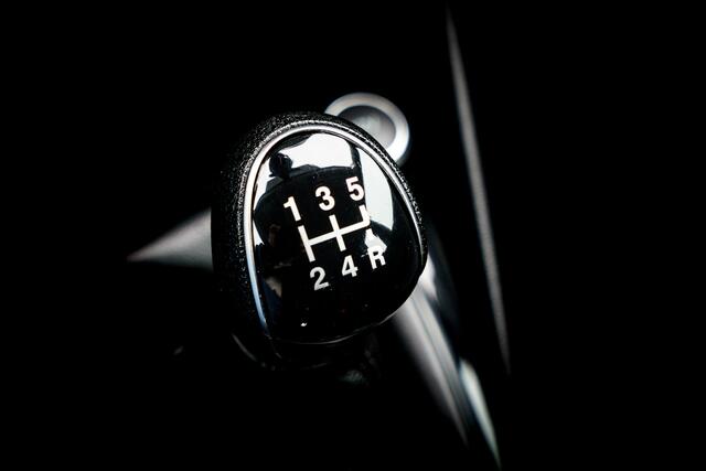 Ford FIESTA 1.1 86 PK Trend | N Model | Meeneemprijs | Ned Auto | 5 Drs | Airco | APK nov 2026 | | PDC | Navigatie | 15 inch LMV | Trekhaak |