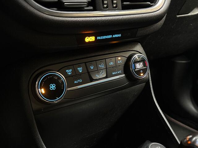 Ford FIESTA 1.0 EcoBoost ST-Line (APPLE CARPLAY, GROOT NAVI, CLIMATE, KEYLESS, GETINT GLAS, SPORTSTOELEN, LM VELGEN, PARKEERSENSOREN, NIEUWSTAAT)