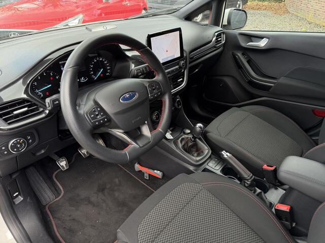 Ford FIESTA 1.0 EcoBoost Hybrid ST-Line X Keyless Winter Pack B&O Carplay PDC