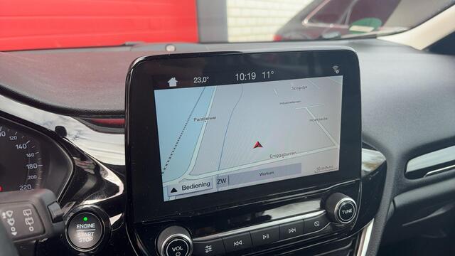 Ford FIESTA 1.0 EcoBoost Titanium TREKHAAK / BANG & OLUFSEN / NAVI / CLIMA / PDC / CARPLAY / ACC / NL-AUTO