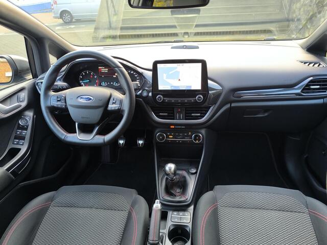 Ford FIESTA 1.0 EcoBoost ST-Line X Carplay,Camera, parkeerhulp, stoel +stuur verwarming, virtual cockpit.