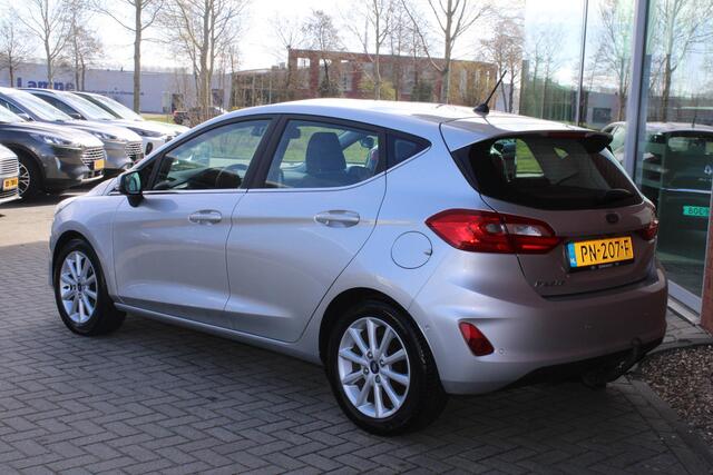 Ford FIESTA 1.0 EcoBoost 100 PK Titanium | Trekhaak | Voorruitverwarming | Camera | Adaptieve Cruise Control