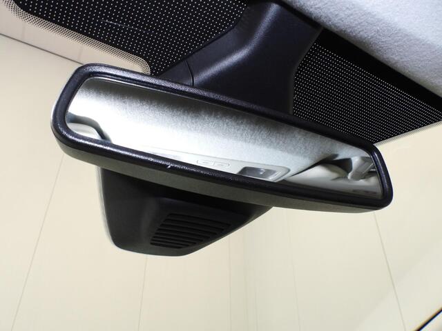 Ford FIESTA 1.0 EcoBoost Titanium NAVI-APP/CLIMA/CRUISE/LED/PDC!