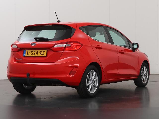 Ford FIESTA 1.0 EcoBoost Titanium | Trekhaak | Climate Control | Apple Carplay / Android Auto | DAB | Parkeersensoren |