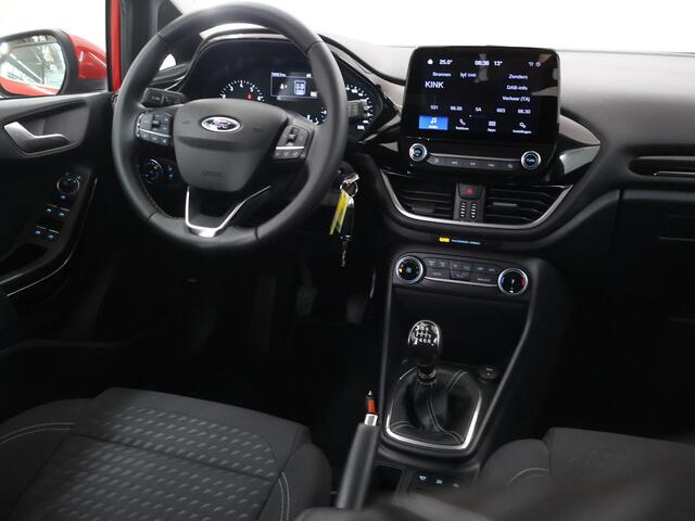 Ford FIESTA 1.0 EcoBoost Titanium | Trekhaak | Climate Control | Apple Carplay / Android Auto | DAB | Parkeersensoren |