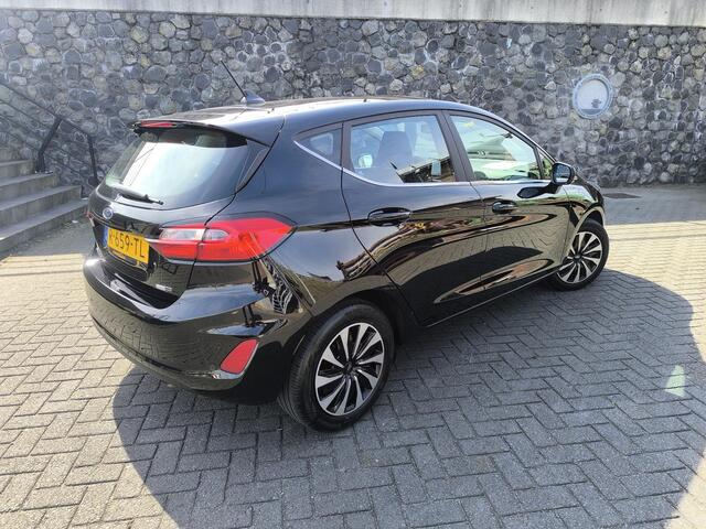 Ford FIESTA 1.0 EcoBoost Hybrid Titanium X DAB, climate en cruise control, led verlichting, navi, carplay, 1e eigenaar