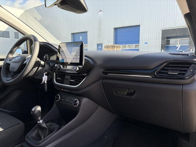 Ford FIESTA 1.0 EcoB. Connected | Carplay | Cruise | NAP | Garantie