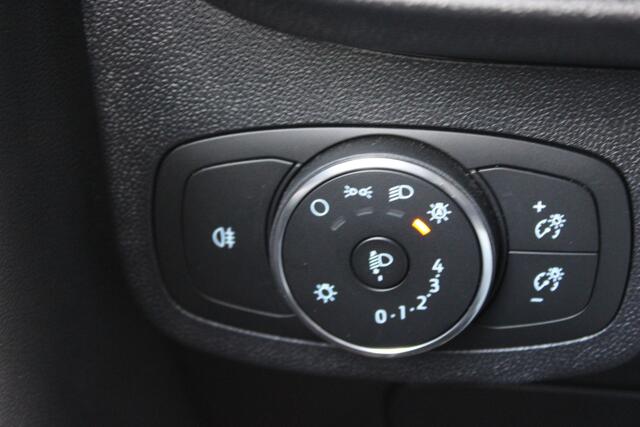 Ford FIESTA 1.0 EcoBoost Hybrid Titanium