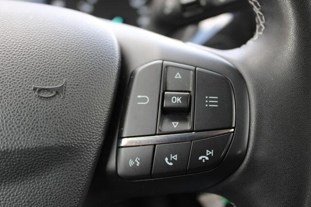 Ford FIESTA 1.0 EcoBoost Hybrid Titanium