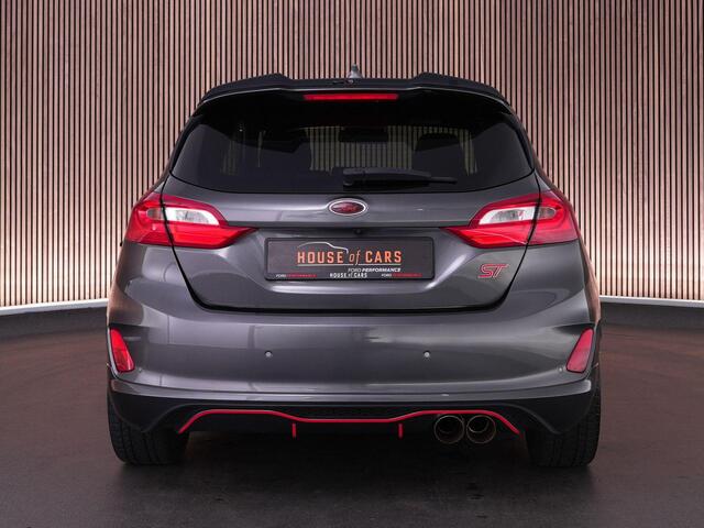 Ford FIESTA ST-3 1.5 200pk |Milltek|Maxton|H&R veren|B&O|Apple Carplay|cruise control|winterpack|blind spot|parkeercamera|18" lichtmetalen velgen|