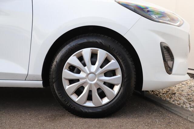 Ford FIESTA 1.0 EcoBoost Connected 101PK Trekhaak Navigatie Airco Cruise Control Carplay Android LED