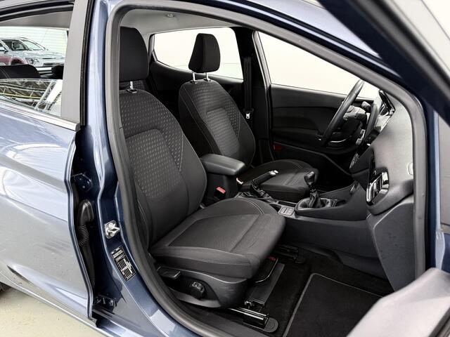 Ford FIESTA 1.0 EcoBoost Hybrid Titanium X | Winterpakket | Navigatie | B&O | Parkeersensoren | Cruise Control |