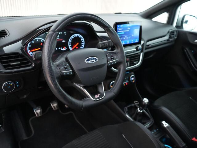 Ford FIESTA ST-3 1.5 200pk |panoramadak|Bang&Olufsen|Apple Carplay|cruise control|winterpack|LED-koplampen|18" lichtmetalen velgen|