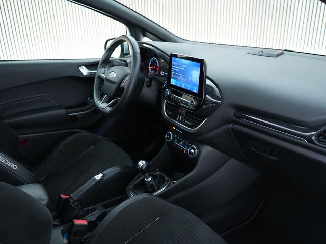 Ford FIESTA ST-3 1.5 200pk |panoramadak|Bang&Olufsen|Apple Carplay|cruise control|winterpack|LED-koplampen|18" lichtmetalen velgen|