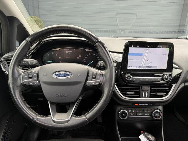 Ford FIESTA 1.0 EcoBoost Titanium 2e Eigenaar,Pano,Camera,Navi,PDC V+A,Carplay,Clima,Cruise,Dealer Onderhouden,6 Bak,N.A.P,102pk,Lm velgen,Apk tot 02-2027