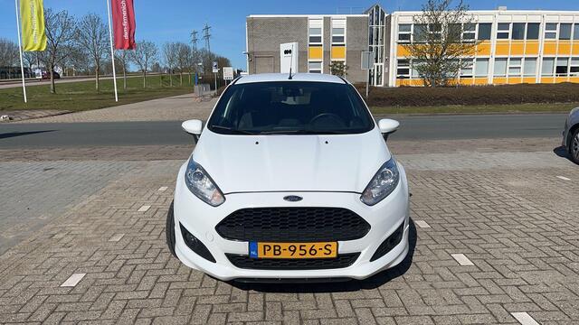 Ford FIESTA 1.0 EcoBoost ST Line 100pk Navigatie | Cruise Controle | Automatische Airco
