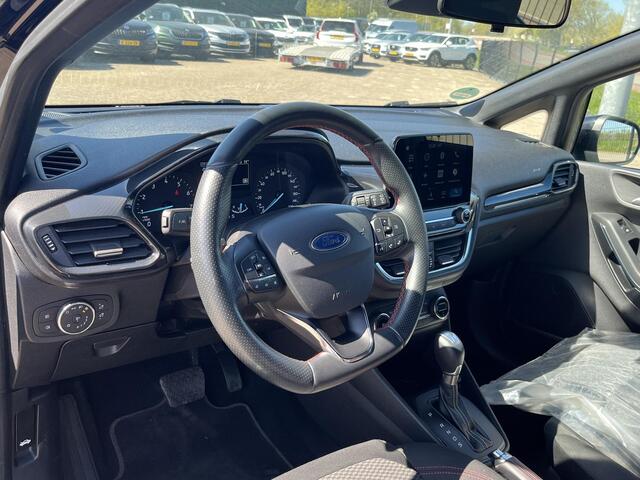 Ford FIESTA 1.0 EcoBoost ST-line Automaat LED, Cruise Control, Stoel/Stuurwiel verwarming, PDC