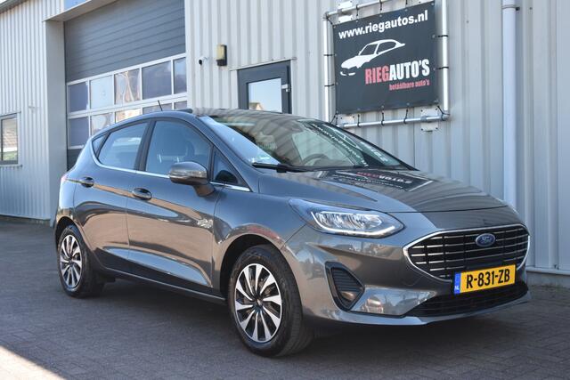 Ford FIESTA 1.0 EcoBoost Titanium. N.A.P, PDC, CLIMA, Navigatie, DAB!!