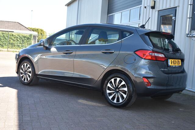 Ford FIESTA 1.0 EcoBoost Titanium. N.A.P, PDC, CLIMA, Navigatie, DAB!!