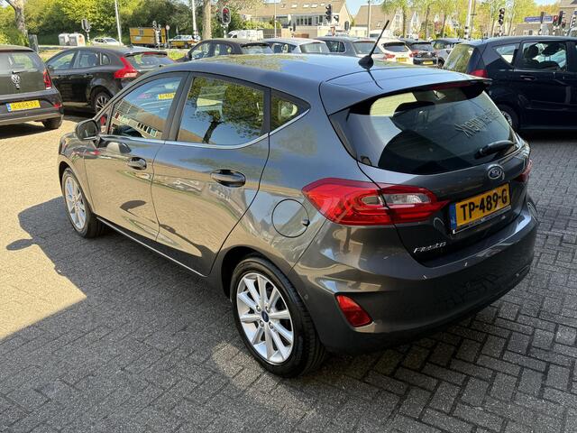Ford FIESTA 1.0 EcoBoost Titanium 100PK / Airco clima/ Navigatie/ Camera/ Cruise/ Apple carplay/ PDC/ LED/ LMV/ B&O