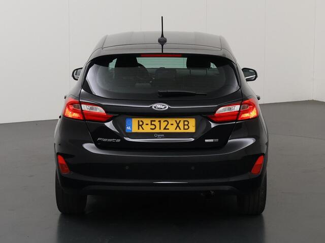 Ford FIESTA 1.0 EcoBoost Hybrid Titanium | Navigatie | Climate Control | Cruise Control | Parkeersensoren |
